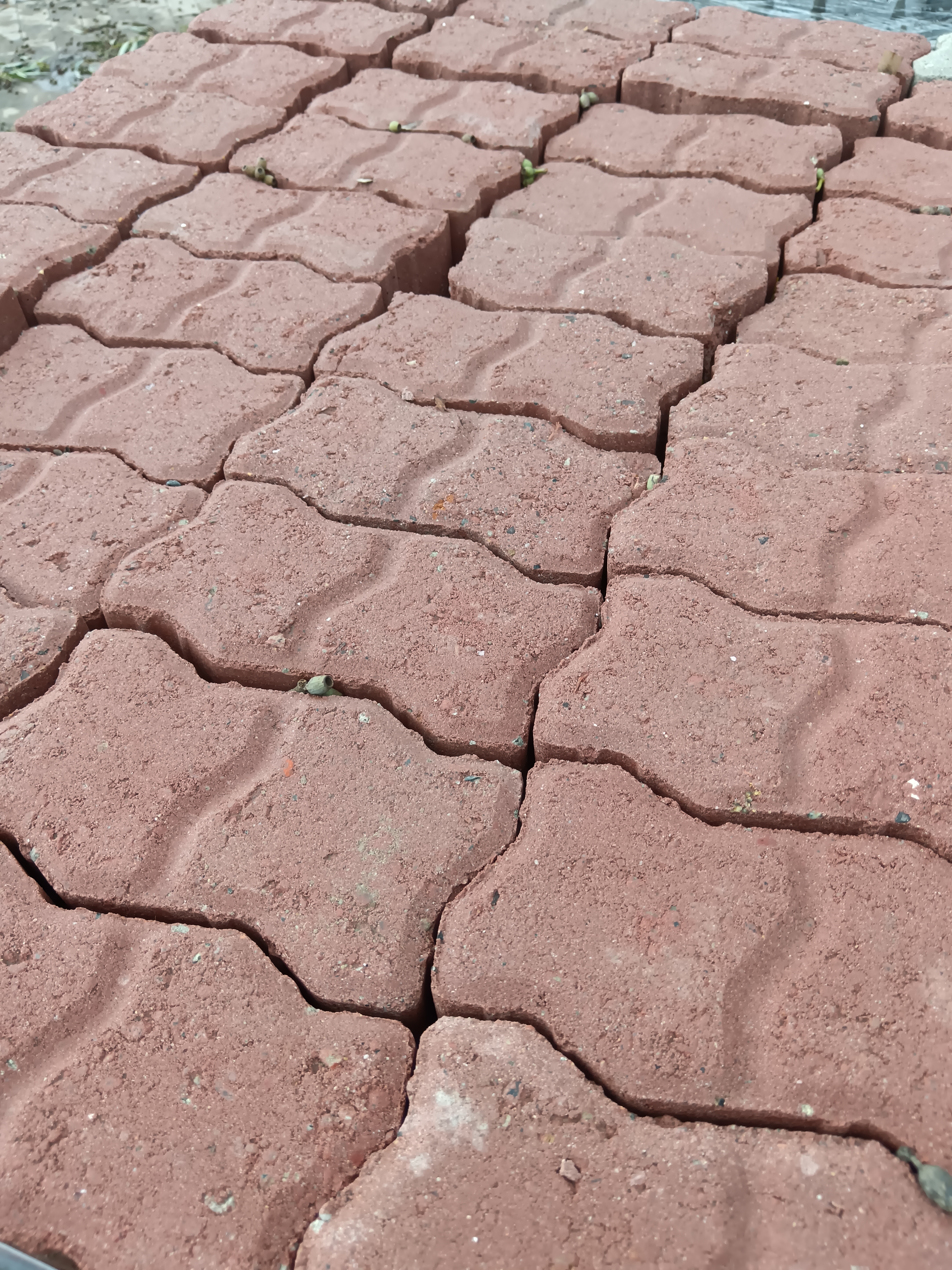 Red Interlock Paving for Sale 🧱